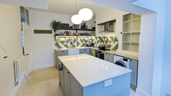 BESPOKE KITCHEN INSTALLED
