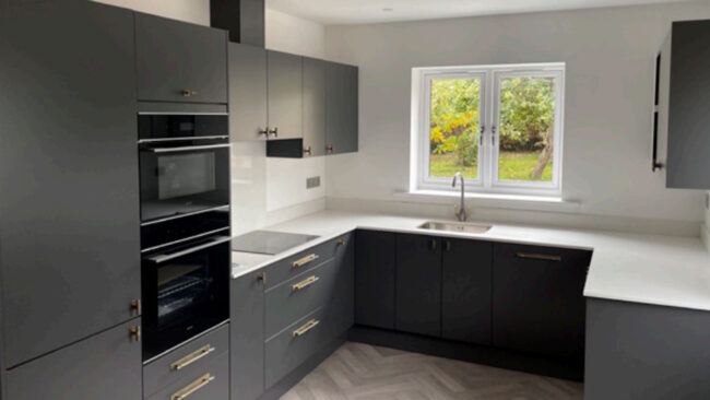 EXTENSION & KITCHEN BUILD